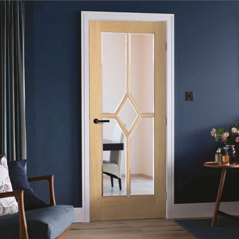 LPD Reims Oak 5L Pre-Finished Internal Clear Glazed Door - 78in x 27in x 35mm (1981 x 686mm)