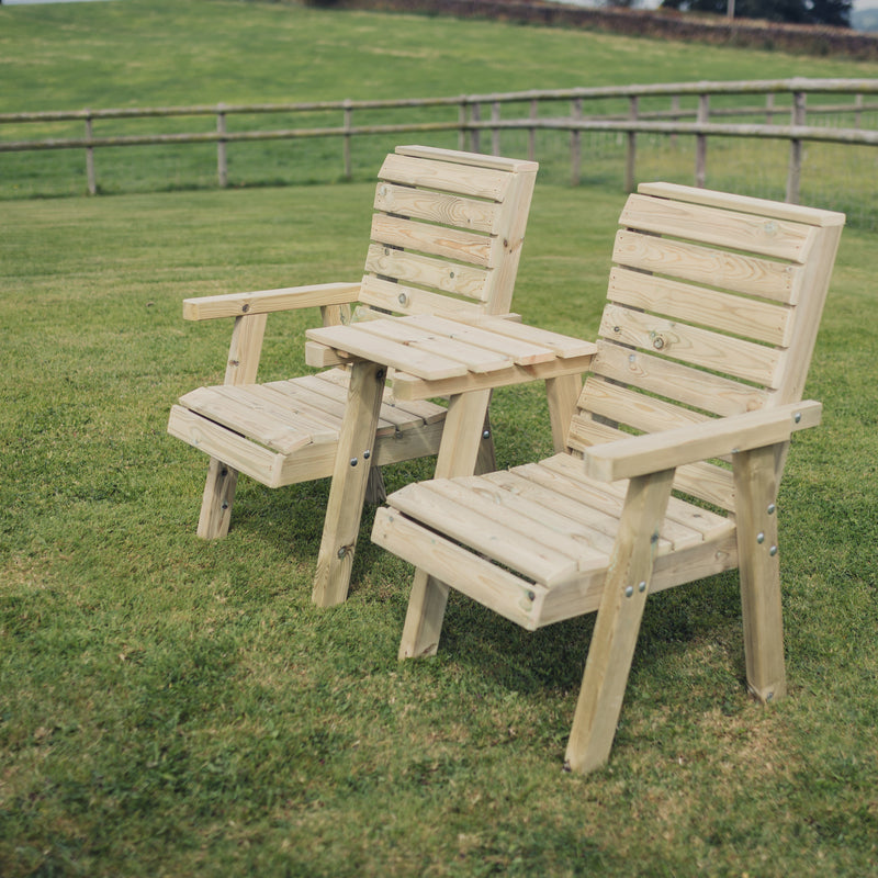 Churnet Valley Clover Love Seats with Straight Tray