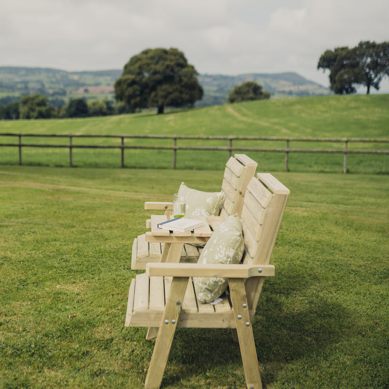 Churnet Valley Clover Love Seats with Straight Tray