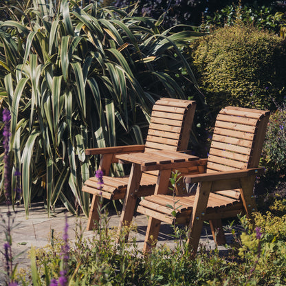 Churnet Valley Love Seat Square