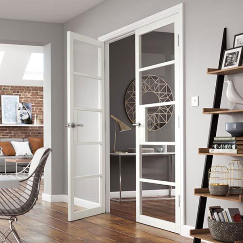 JB Kind Metro White Painted Clear Glazed Internal Door - 1981 x 686 x 35mm (78 x 27in)