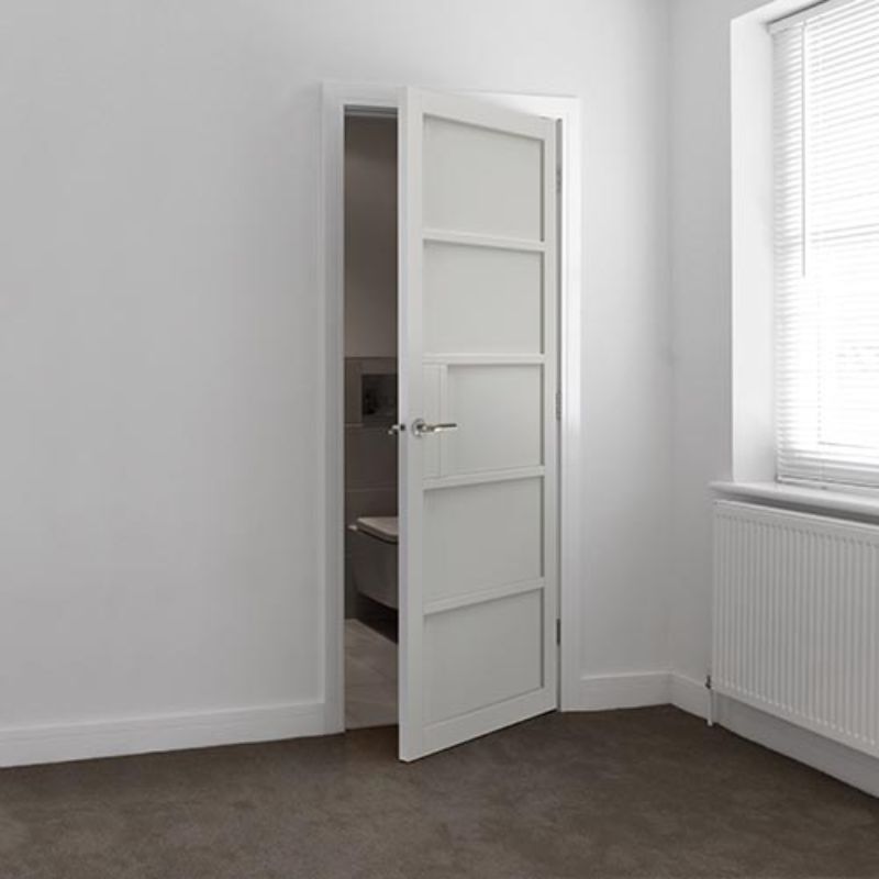 JB Kind Metro White Painted Internal Door - 1981 x 610 x 35mm (78 x 24in)