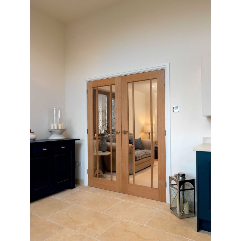 JB Kind Oak Traditional Darwen Glazed Internal Door Unfinished 1981 X 838 X 35mm