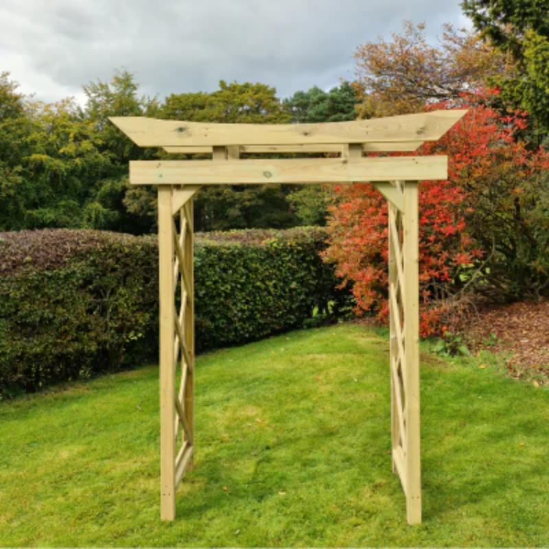 4ft wooden Tokyo arch by Churnet Valley, featuring a classic design with horizontal beam and trellis sides.